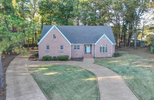 Jackson House | Breathtaking modern home in the heart of Jackson with Electric car charger!