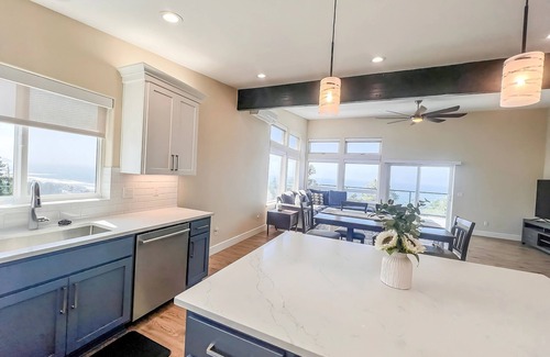 Oceanside Condo | Breathtaking ocean and bay views, 5-bedroom duplex in Oceanside's highest point.