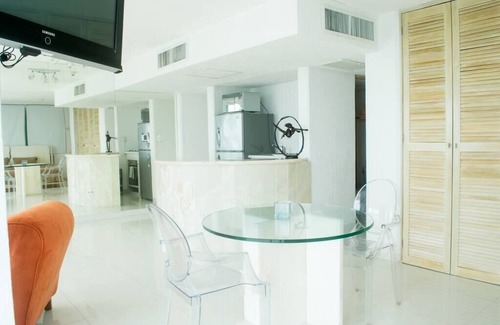 Zona Hotelera Condo | breathtaking studio, w/ocean and lagoon views, amazing wrap around balcony,.