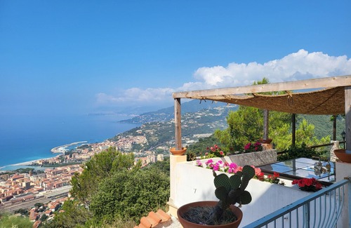 Camporosso Apartment | Breathtaking view of the Monaco & Cote d'Azur!