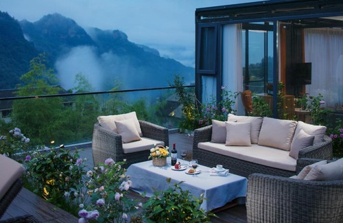 Wulingyuan House | Breeze Resort Hotel