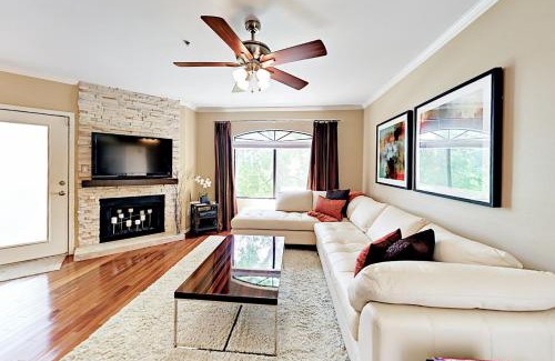 North Scottsdale Apartment | Breezy Desert Retreat