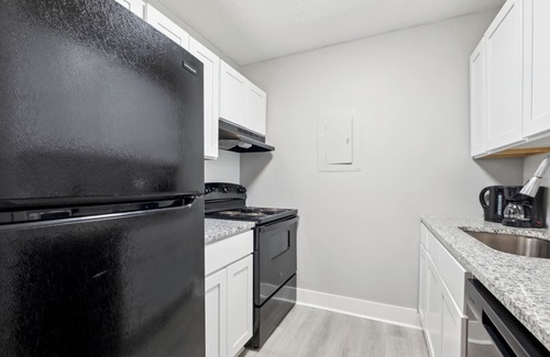 Nashville Apartment | Brentwood C3 I Cozy & Comfy I 2Bd I Free Parking