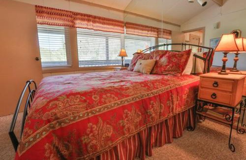 Glenwood Springs Apartment | Brettelberg Slopeside Condos E9