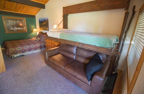 Glenwood Springs Apartment | Brettelberg Slopeside Condos E8