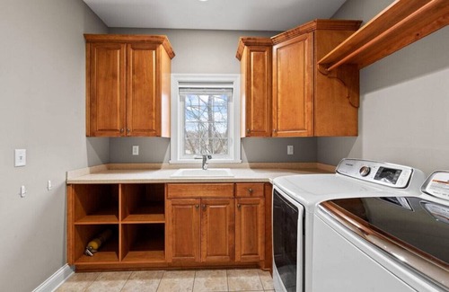 Brewers Hill Condo | Brewers Hill Belle 2 bed, 2 bath, & balcony