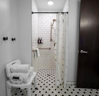 Fargo Hotel | Brewhalla Hotel