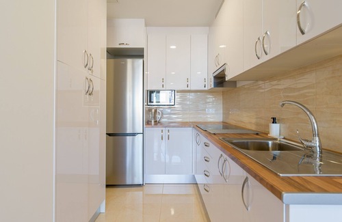 Las Palmas de Gran Canaria Apartment | Bright Townhouse - Views - 5 min walk to the Beach