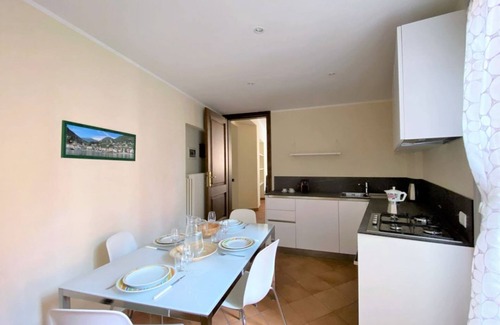 Argegno Apartment | Bridge Apartment Argegno