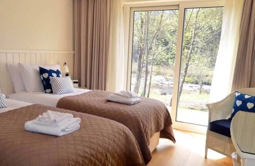 Bridge of Orchy Hotel | Bridge of Orchy Hotel