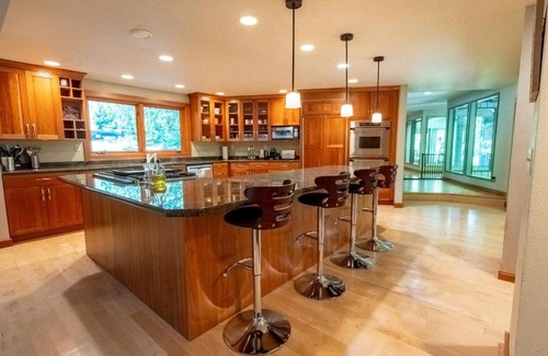 Bridle Trails House | Bridle Trails Treehouse