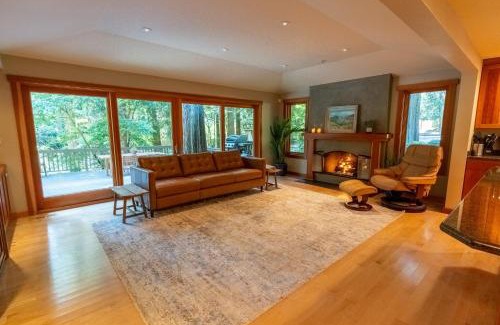 Bridle Trails House | Bridle Trails Treehouse