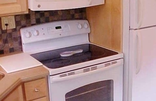 Brigantine House | Brigantine~Summer 2026~only 2 block walk to beach~2 bdr house~1 bath~allow dogs