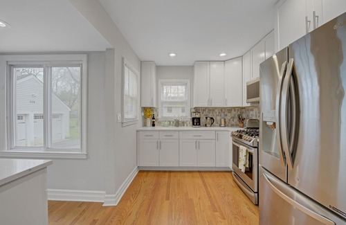Princeton Junction House | Bright 4BR House w/Large Backyard and Sunroom
