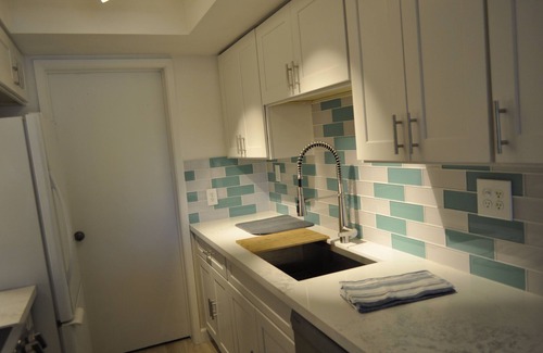 Lake Biltmore Village Condo | Bright and Airy Upstairs Condo in Beautiful Lakeside Community