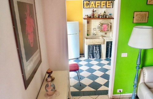 Aurora Apartment | Bright and cozy apartment 10 minutes walk from the center