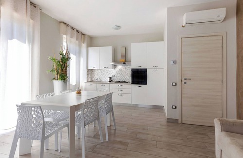 Lonato del Garda House | Bright and modern - Trilocale Damasco