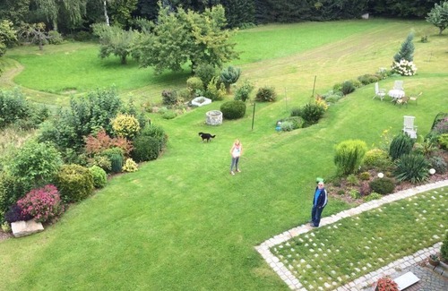 Schirgiswalde-Kirschau Apartment | Bright and modern holiday flat with terrace