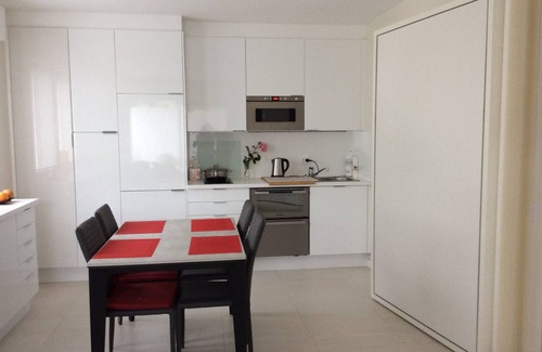 Saint-Jean-de-Luz Apartment | Bright and pleasant studio 500 m from the town center and the beach