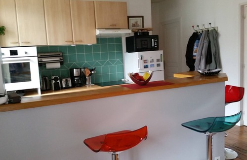 Parame Apartment | Bright apartment for 5 people close to the sea and historic sites
