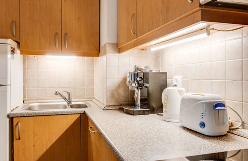 Dejvice Apartment | Bright Comfortable Green Nest Quiet Neighbourhood