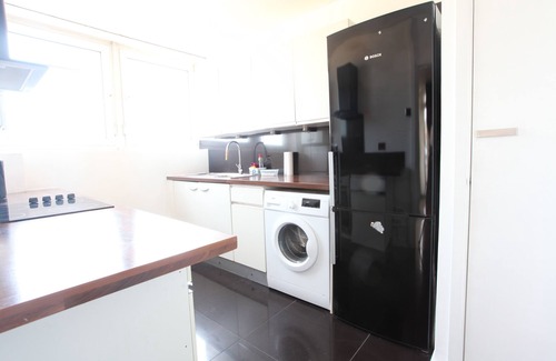 Parsons Green and Walham Apartment | Bright Comfortable Chelsea flat - Great Location!