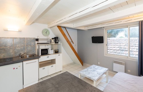Les Cevennes Apartment | Bright duplex