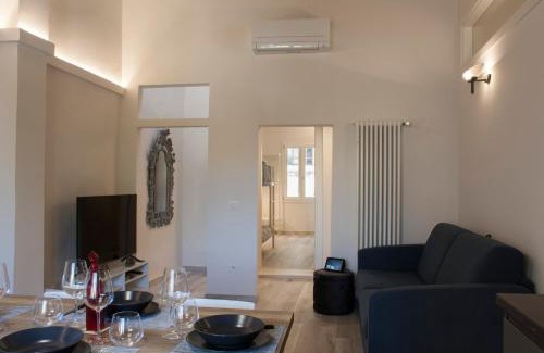 San Lorenzo Apartment | Bright Gem in the heart of Florence