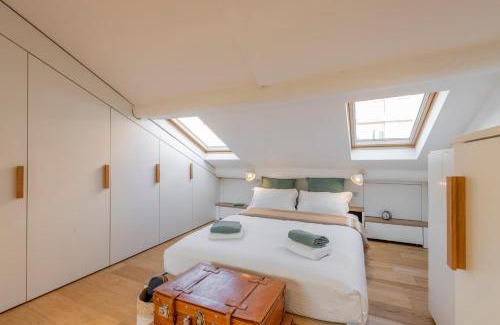 Magenta Apartment | Bright penthouse attic in the heart of Milan