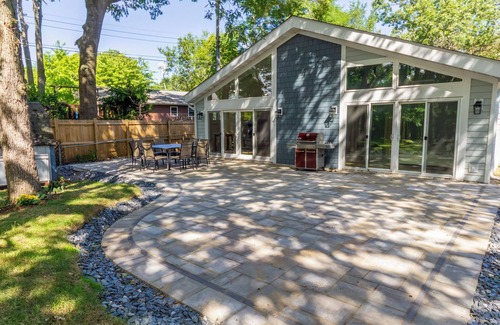 Michigan City House | Bright & Quiet 5BR Near Beach