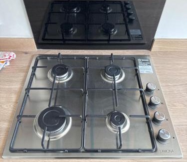 Darwen Apartment | Bright & Spacious 4-Bed Home in Darwen Town by Eason Stays, Perfect for Contractors, Business Travellers & Groups - with Free Parking!