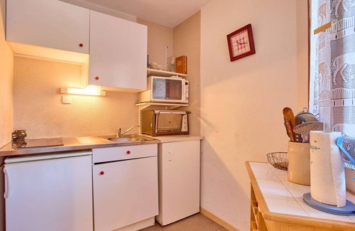 Barbotan-les-Thermes Apartment | Bright studio with balcony, pets allowed, free Wifi