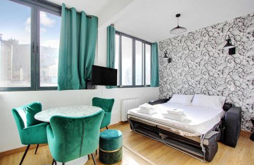 Belleville Apartment | Bright studio-2P-4P-4P-Parc des Buttes Chaumont