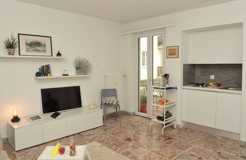 Paradiso Apartment | Bright Stunning Central Apartment In Front Of Lugano Lake