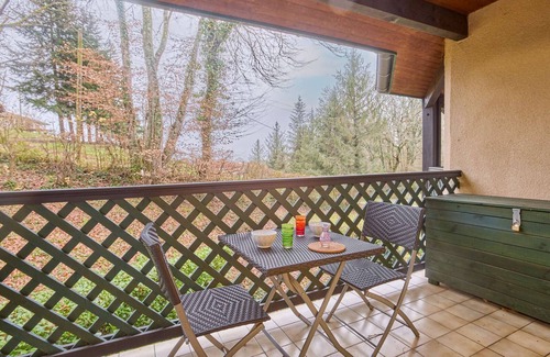 Barbotan-les-Thermes Apartment | Bright T1 apartment, south balcony, parking, WiFi