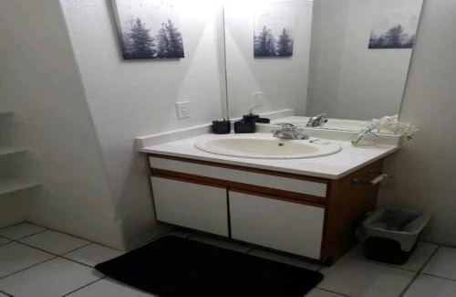 Palo Verde Apartment | Bright Tucson Retreat - Modern, Cozy, Near U of A