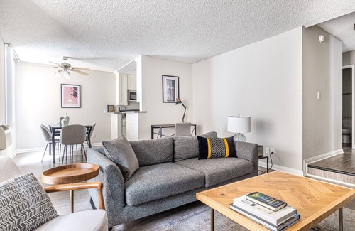 Westwood Apartment | Bright Westwood 1BR w/Gym, Pool & Spa, close to UCLA, by Blueground