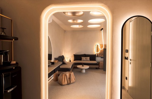 Glastros Hotel | Brilliance of Mykonos