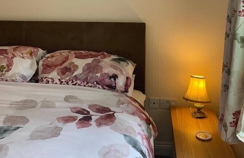 Brympton Apartment | Brimsmore Apartment - 1 bed apartment with Free Parking in Yeovil