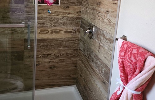 Fort Mohave House | Bring your Boats and Buggies, we are dog friendly.