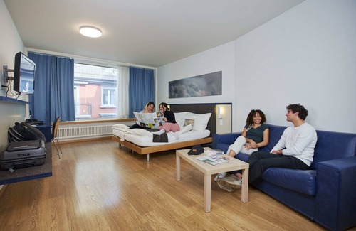 Center Hotel | Bristol Hotel