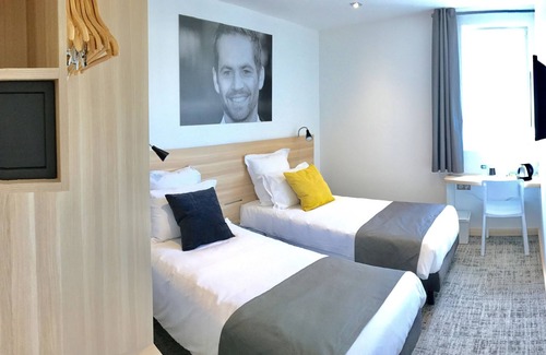 Saint-Mitre-les-Remparts Hotel | Brit Hotel Martigues Nord