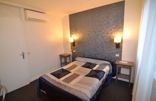 Cahors Hotel | Brit Hotel Cahors - Le Valentré