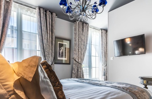 Lisieux Hotel | BRIT HOTEL PRIVILEGE LISIEUX – La Villa des Arts