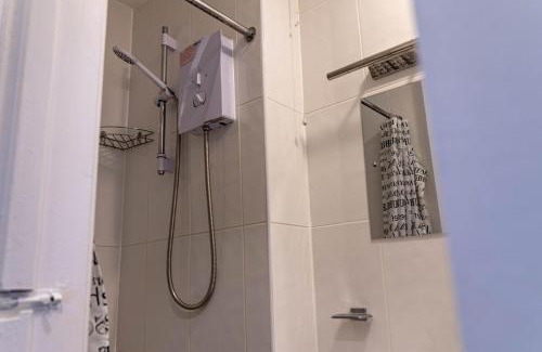 Blackpool Town Center Apartment | Brookland Stays Serviced 1-Bed Apartment, Blackpool Free Wi-Fi