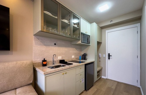Santo Amaro House | Brooklin Studio near US Consulate & Racetrack