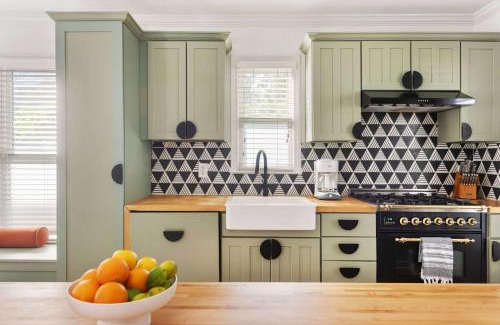 Inman Park Apartment | Brooklyn Bungalow