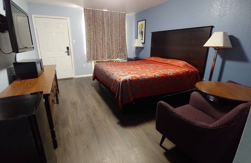San Antonio Hotel | Brooks City Executive Inn