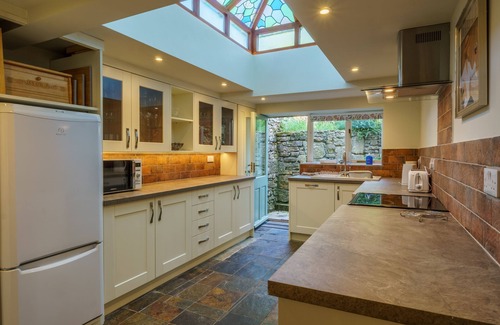 Maulds Meaburn House | Brookside Cottage - 3 bedroom cottage, dog friendly, with lovely views