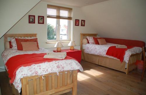 Furzedown House | Brookview Guest House